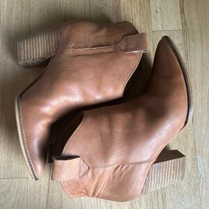 Lucky Brand Amary’s leather Boot size 9M